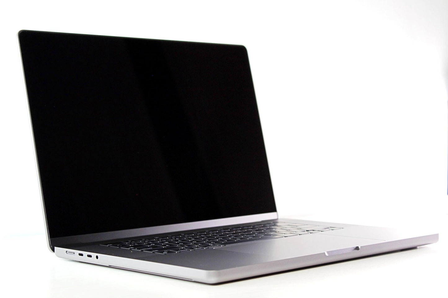 MacBook Pro (2021) 16-inch – Apple M1 Max 10-Core CPU & 32-Core GPU – Space Gray