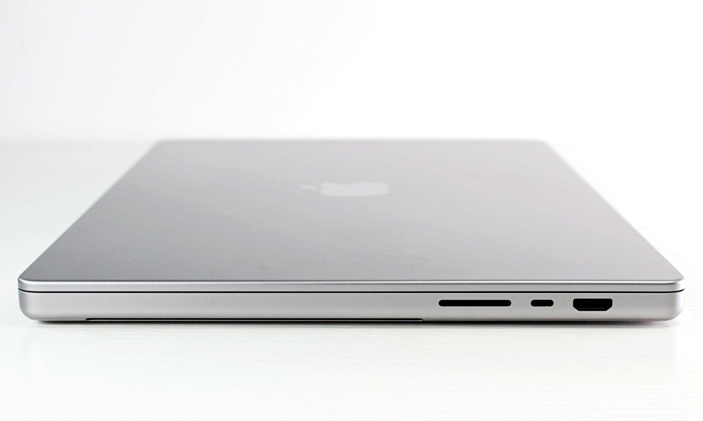 MacBook Pro (2021) 14-inch – Apple M1 Pro 10-Core CPU & 16-Core GPU – Space Gray