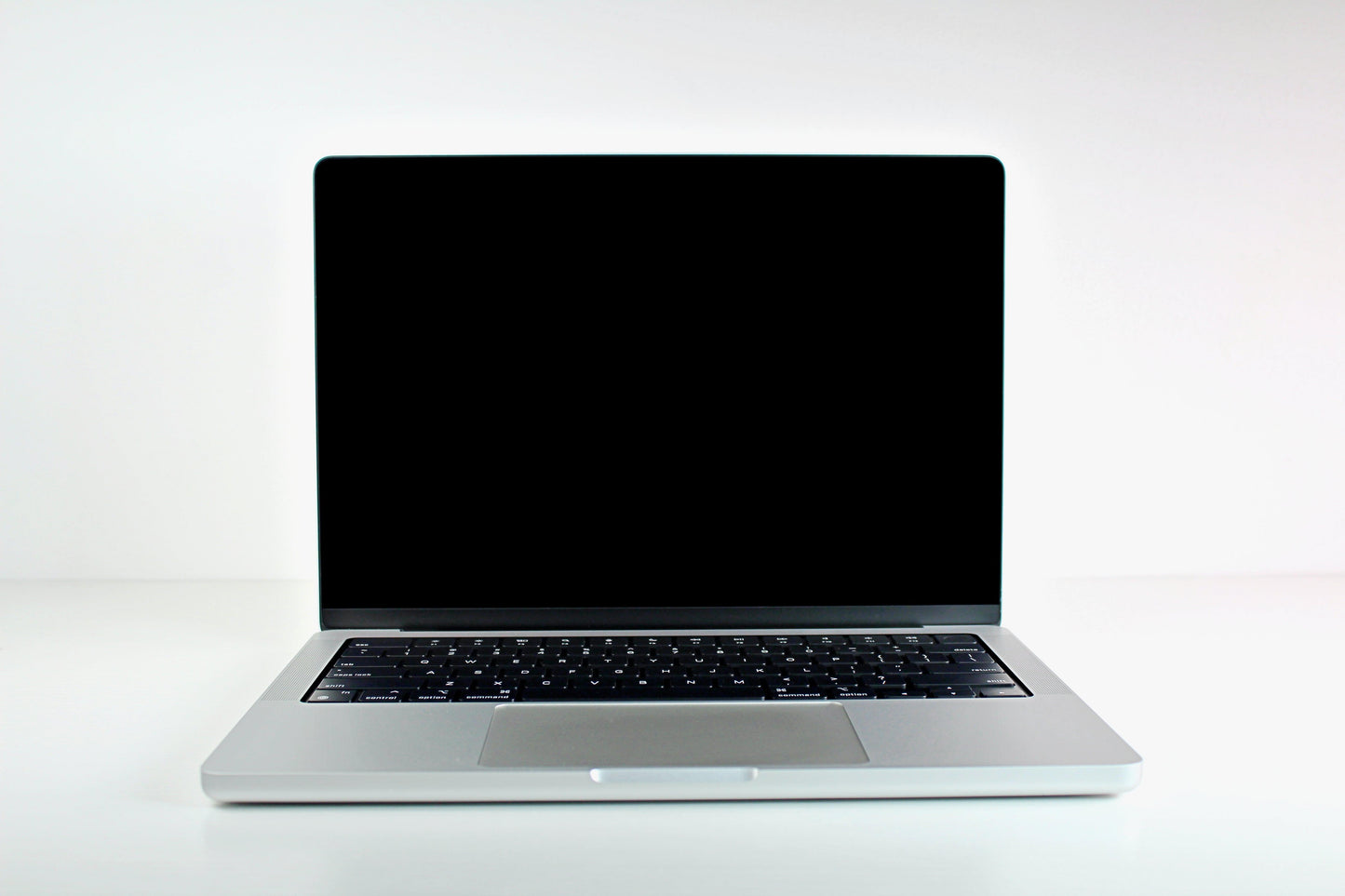 MacBook Pro (2023) 14-inch – Apple M2 Max 12-Core CPU 38-Core GPU – Silver