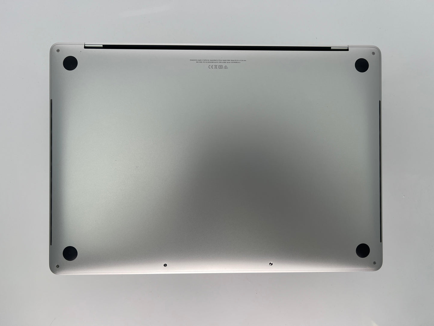 MacBook Pro (2019) 15-Inch 2.3GHz Core i9 560X 16GB RAM 512GB SSD - Silver