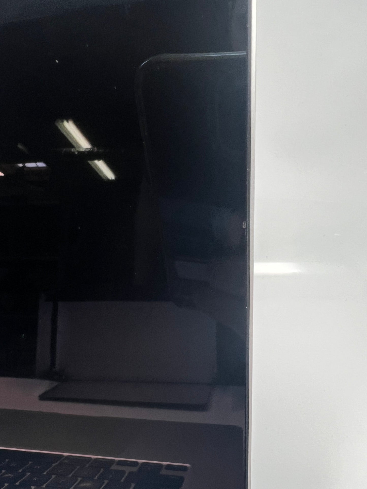 2019 Apple MacBook Pro 16-inch – i9 2.4GHz 64GB RAM 4TB SSD | Radeon Pro 5500M 4GB