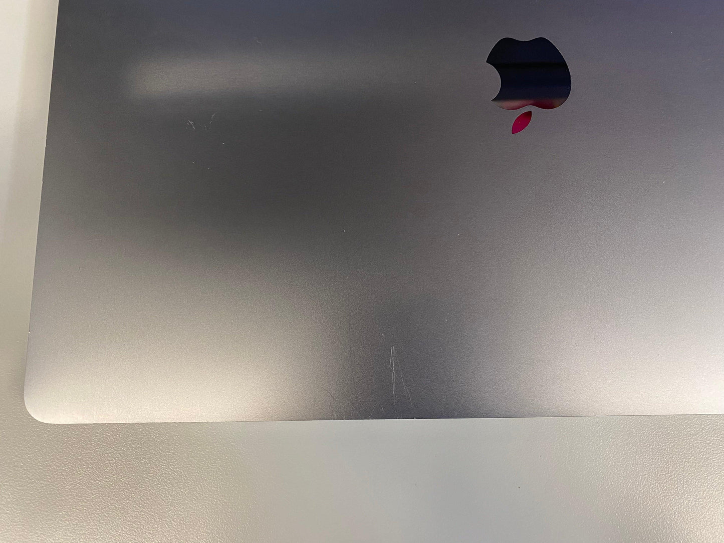MacBook Pro (2019) 16-Inch - 2.4GHz Core i9 - 5500M - 32GB - 2TB SSD - Space Grey