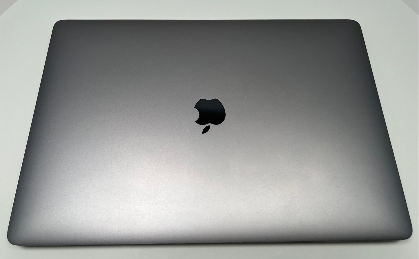 2016 Apple MacBook Pro 15-inch i7 2.7GHz 16GB RAM 512GB SSD | Radeon Pro 455