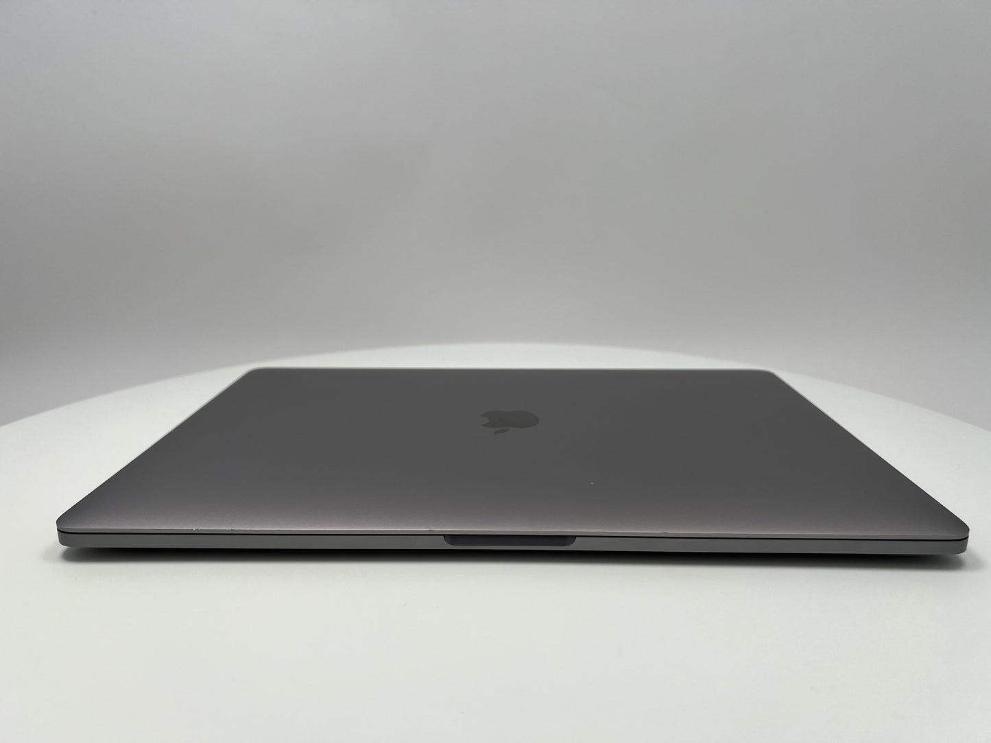 2018 Apple MacBook Pro 15-inch – i9 2.9GHz 32GB RAM 2TB SSD | Radeon Pro 560X