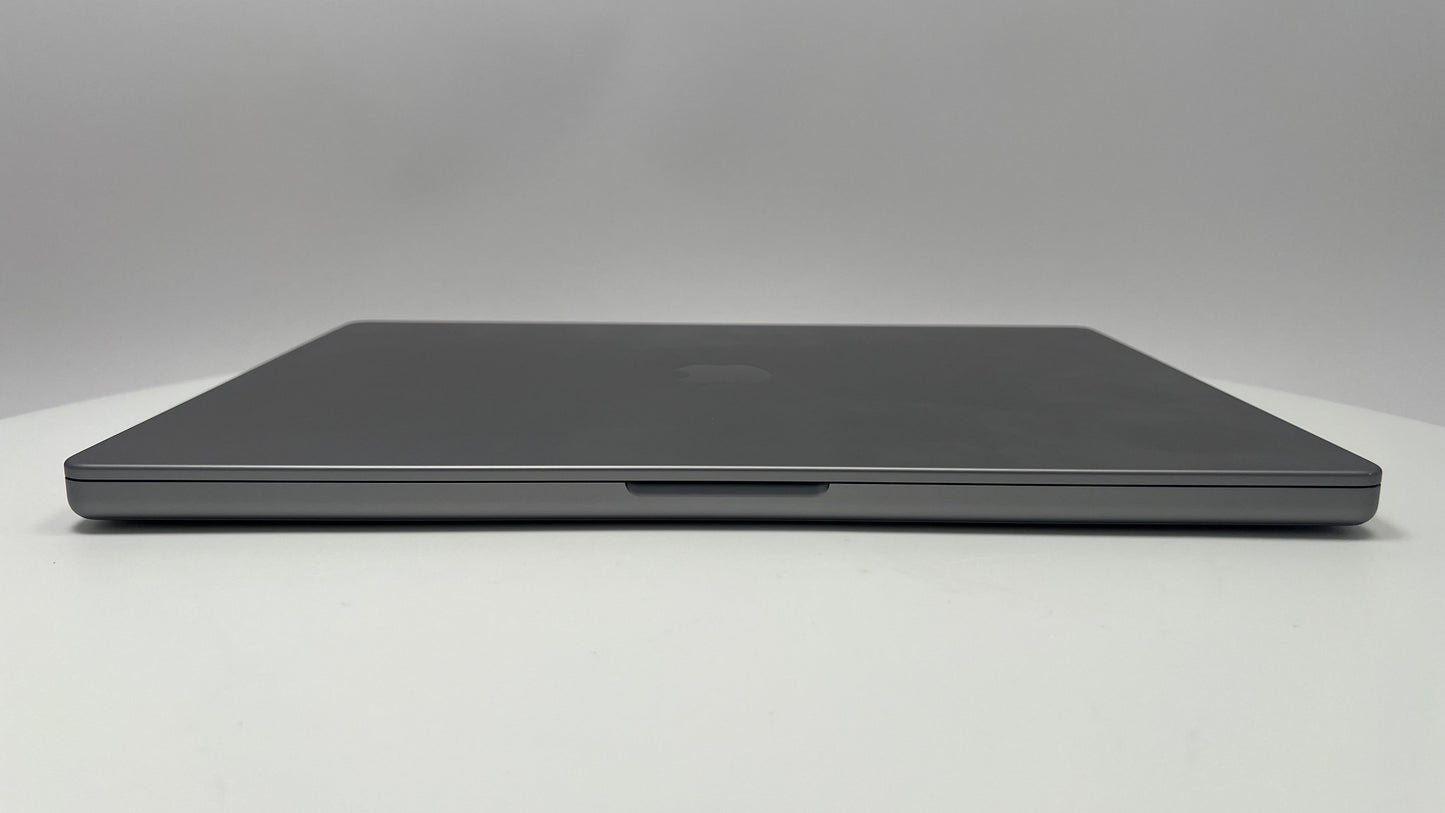 2021 Apple MacBook Pro 16-inch M1 Max 32-Core GPU – 64GB RAM 4TB SSD | Space Gray