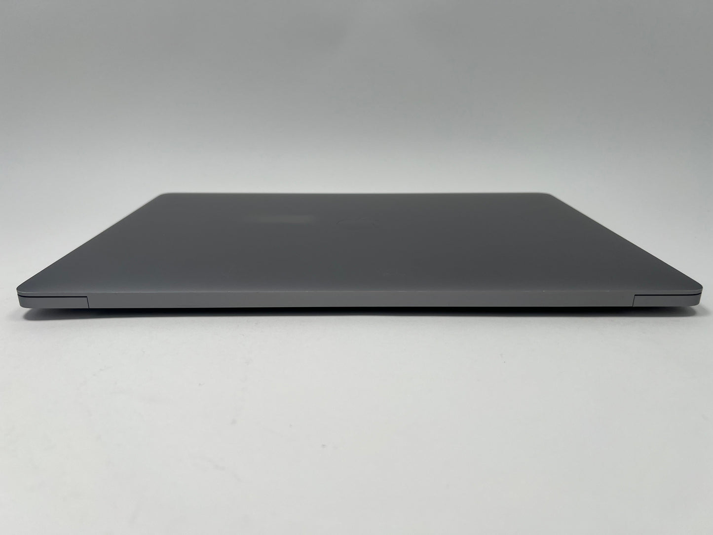 2019 Apple MacBook Pro 16-inch – i9 2.4GHz 32GB RAM 2TB SSD 5500M 8GB | French Keyboard