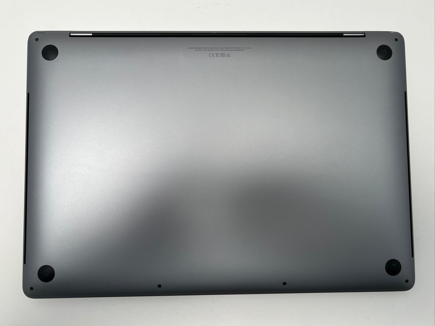 MacBook Pro (2019) 16-inch – Intel Core i9 2.4GHz • Radeon Pro 5500M 8GB – 64GB RAM 4TB SSD