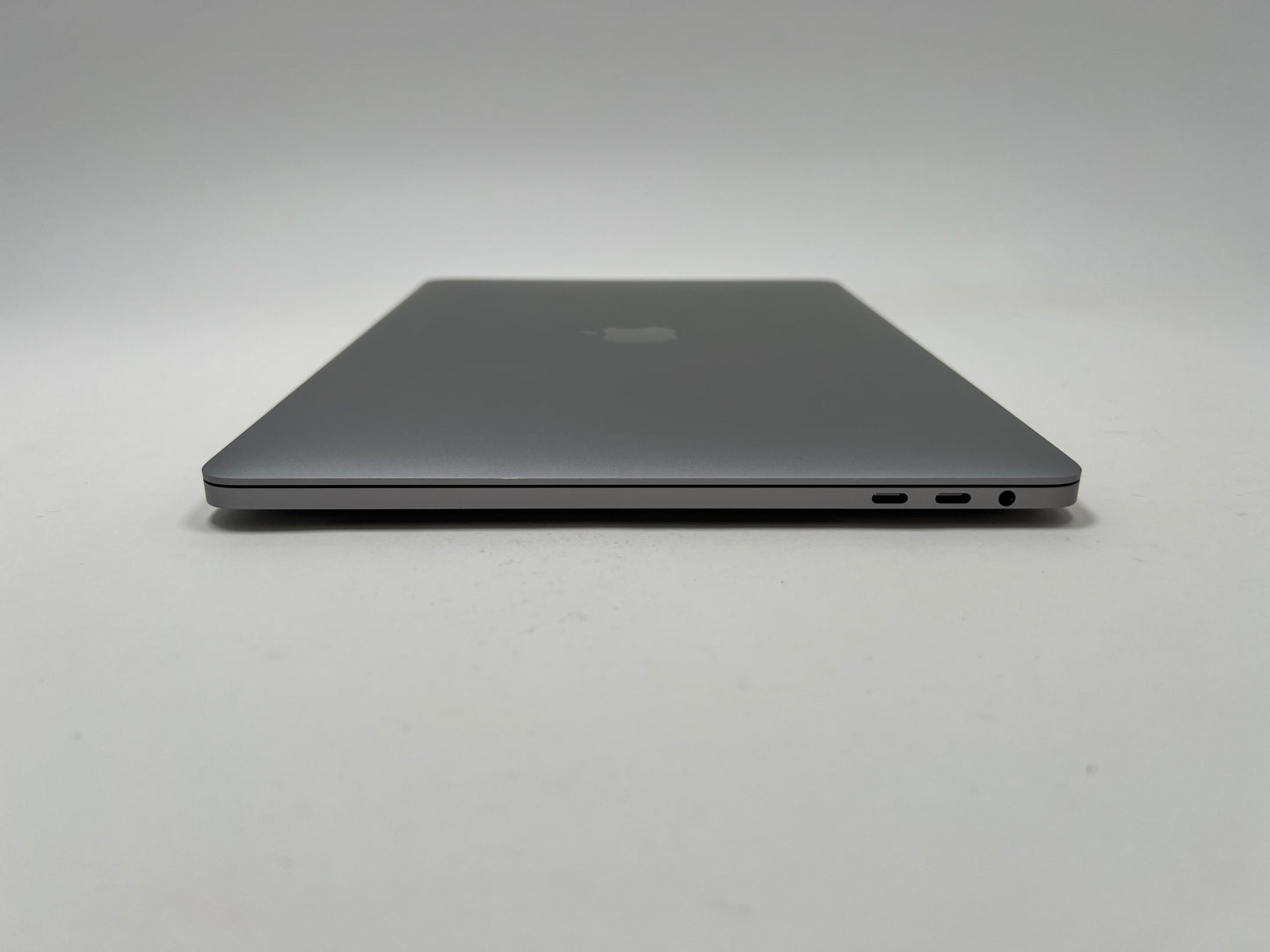MacBook Pro (2019) 13-inch – Intel Core i7 2.8GHz – 16GB RAM 1TB SSD