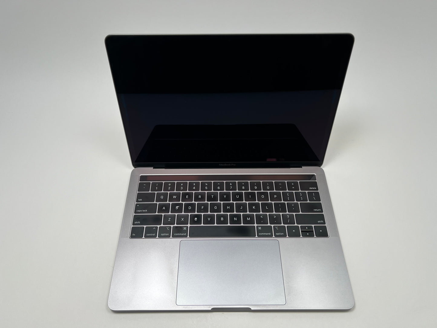 MacBook Pro (2019) 13-inch – Intel Core i7 2.8GHz – 16GB RAM 1TB SSD
