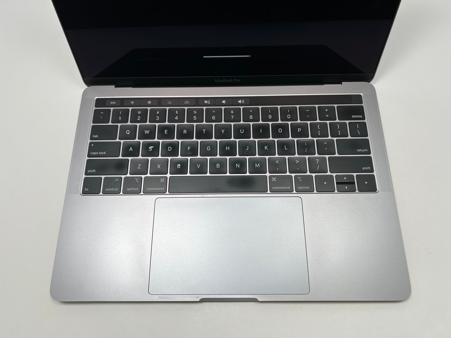 MacBook Pro (2019) 13-inch – Intel Core i7 2.8GHz – 16GB RAM 1TB SSD