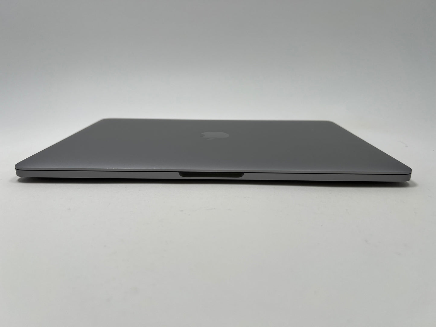 MacBook Pro (2017) 13-inch – Intel Core i7 3.5GHz – 16GB RAM 512GB SSD • 45 Battery Cycles