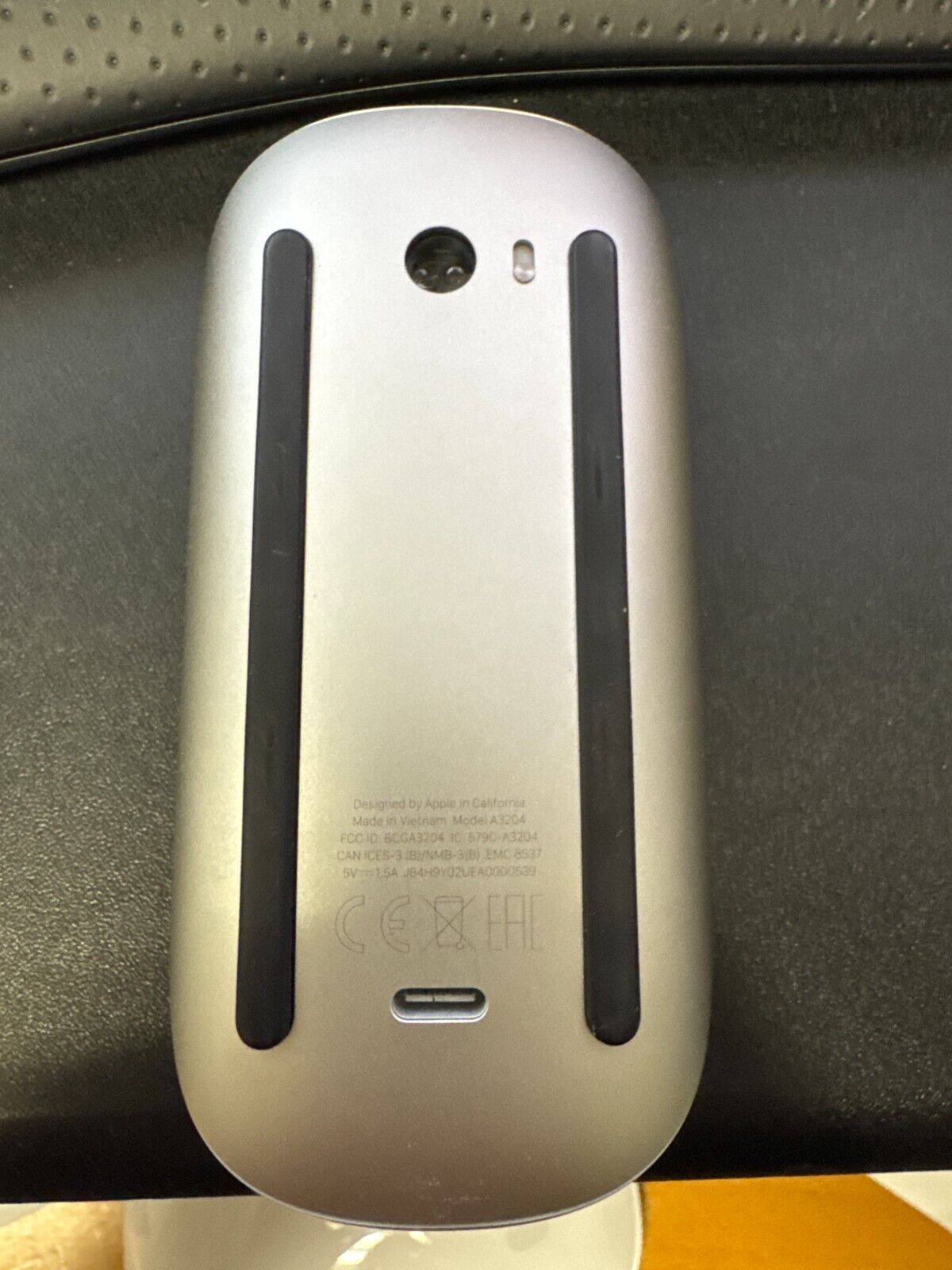 Apple Magic Mouse MXK63AM/A | Multi-Touch Surface | Rechargeable Bluetooth White Mouse