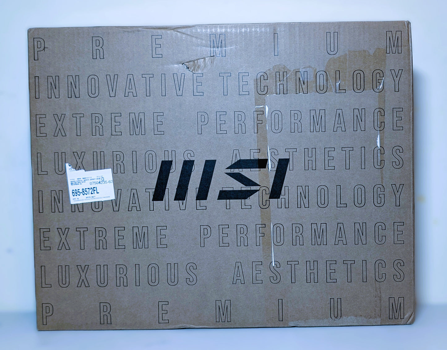 MSI Raider 18 HX AI A2XWJG-416US 18 5090 Gaming Laptop