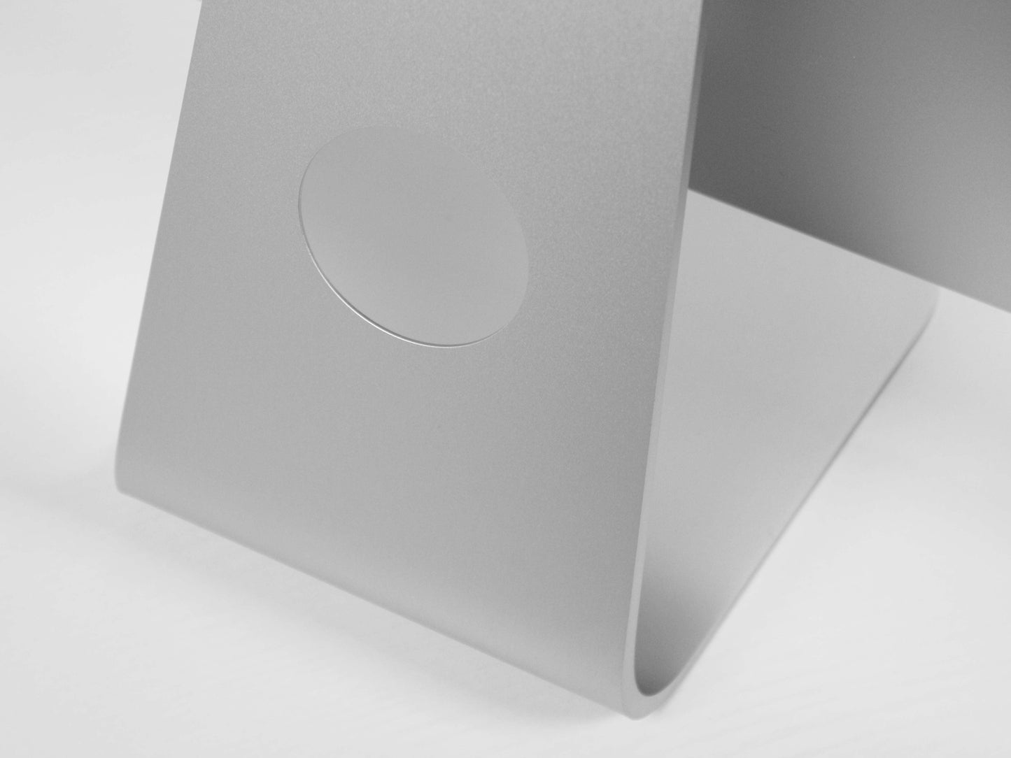 iMac (2019) 27-inch 5K – Core i5 3.7GHz Radeon Pro Vega 48 GPU