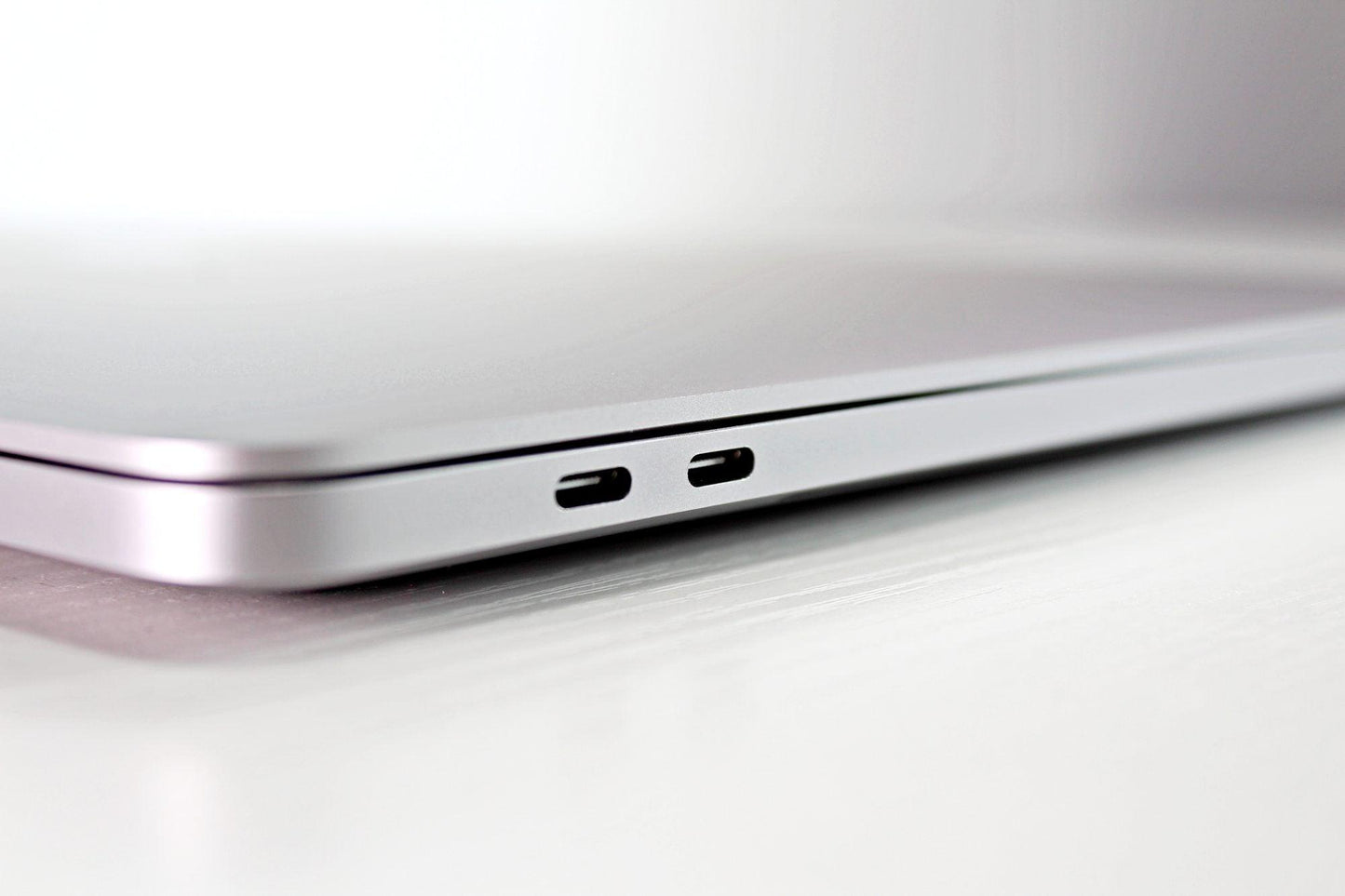 2019 Apple MacBook Pro 16-inch – i9 2.4GHz 32GB RAM 2TB SSD | Radeon Pro 5500M 8GB