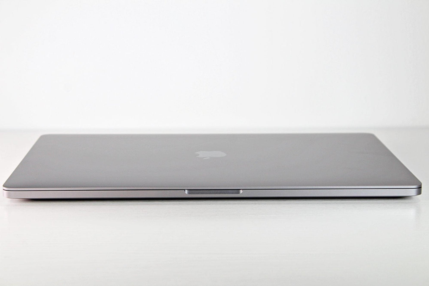 MacBook Pro (2019) 16-inch - 2.4GHz i9 - 5500M - Up to 64GB RAM 8TB SSD Silver (Configurable)