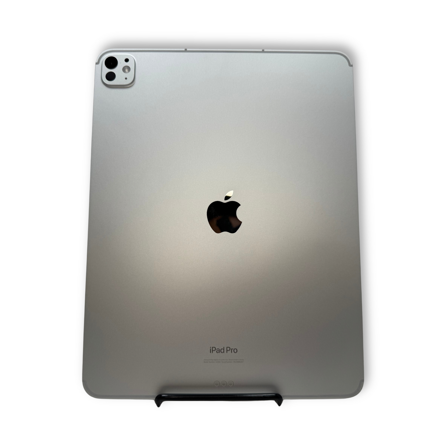 iPad Pro 13‑inch (2024) – Apple M4 10‑Core CPU/GPU • Cellular 5G – 16GB RAM 1TB SSD • AppleCare+ 5/26