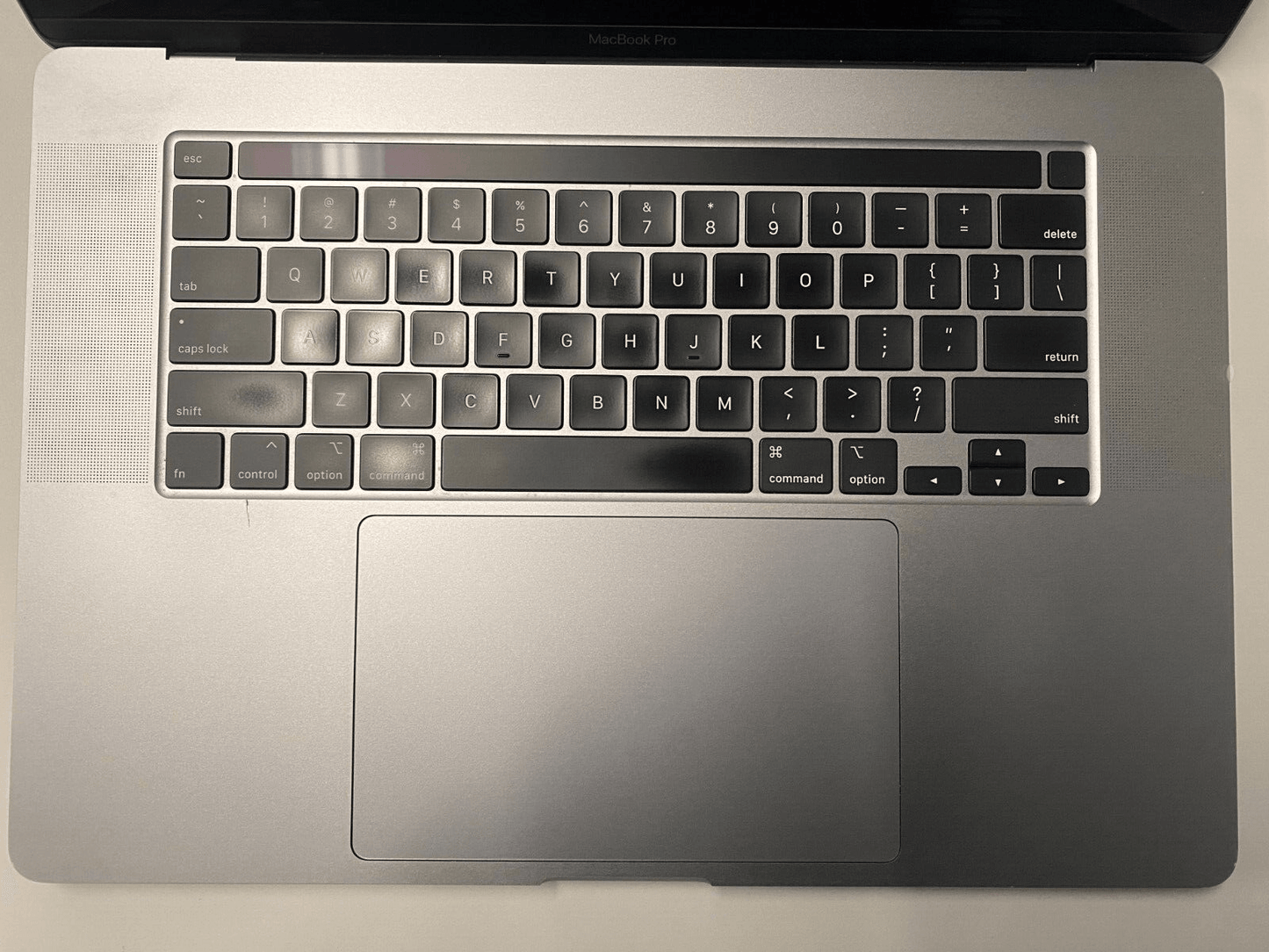 2019 Apple MacBook Pro 16-inch – i9 2.4GHz 32GB RAM 2TB SSD | Radeon Pro 5500M 8GB