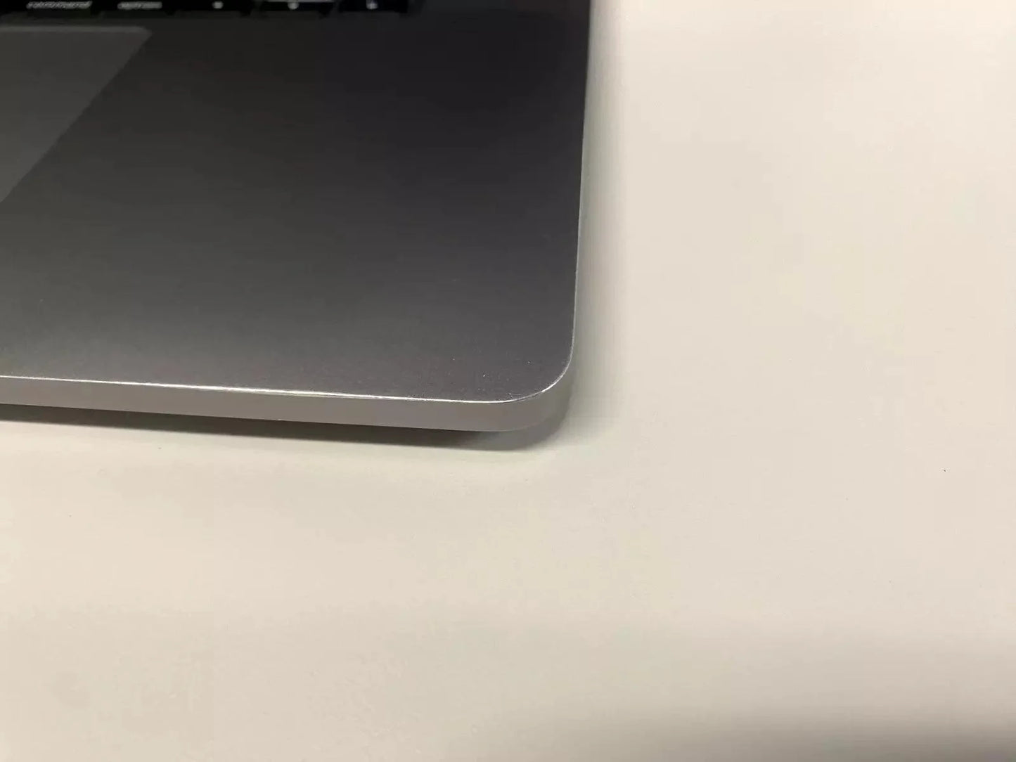 2019 MacBook Pro 16-inch 2.4GHz i9 – 32GB RAM 2TB SSD AMD Radeon Pro 5500M 8GB Space Grey