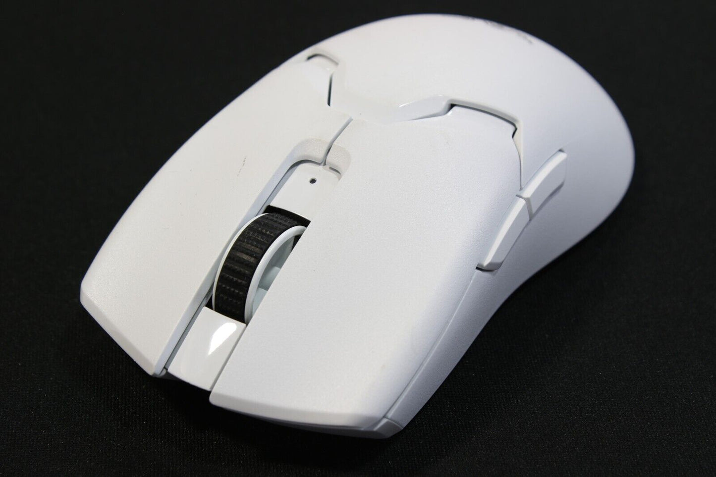 Razer Death Adder V3 Pro Gaming Mouse RZ01-04390200 – Ultra-Lightweight – White – Used