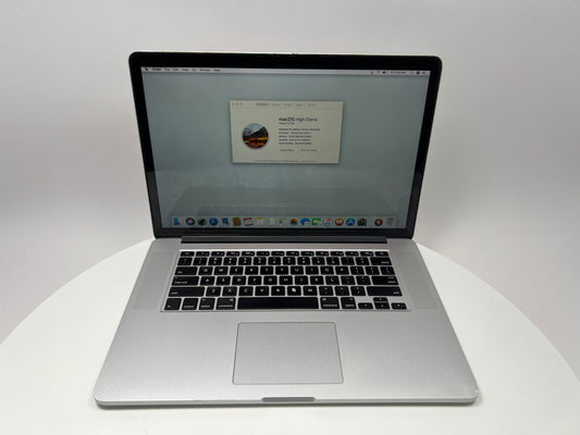 2015 MacBook Pro 15-inch i7 2.8GHz – 16GB RAM 1TB SSD AMD R9 M370X | Silver