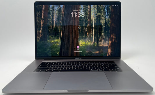 MacBook Pro (2018) 15-inch – Intel Core i7 2.6GHz – 32GB RAM 1TB SSD 560X • For Parts & Repair