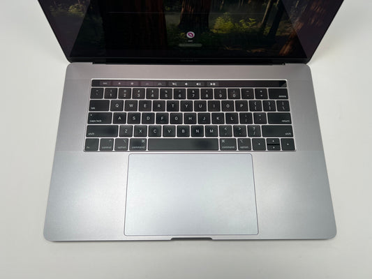 MacBook Pro (2018) 15-inch – Intel Core i7 2.6GHz – 32GB RAM 1TB SSD 560X • For Parts & Repair